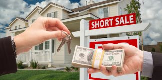 Podcast: Breaking News, SHORT SALES Expected To Spike | Real Estate Crash News