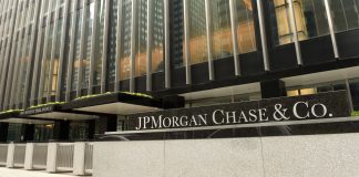 Jaime Dimon, CEO of JPMorgan Chase, Flummoxed about US Economy