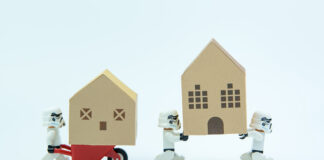 “Star Wars” Coming to Life – Bezos vs. Musk