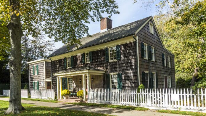 East,Hampton,,Usa,-,Oct,27,,2015:,View,To,Old