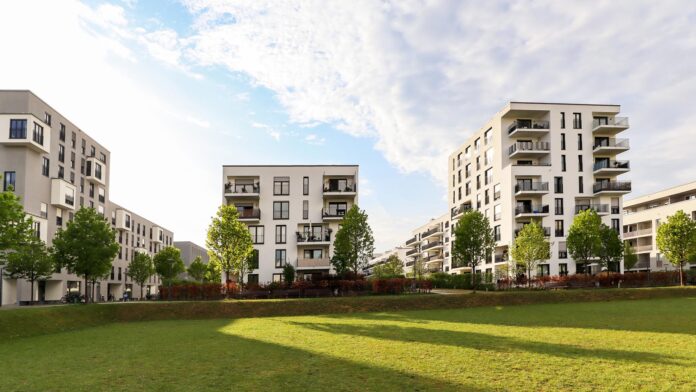 Cityscape,Of,A,Modern,Residential,Area,With,Apartment,Buildings,,New