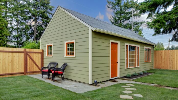Small,Green,And,Orange,Guest,House,In,The,Back,Yard