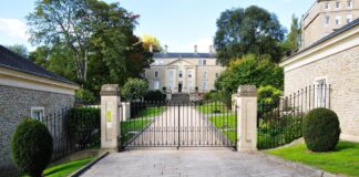 Decade-High Price Gains for London’s High-End Rental Market