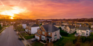 Fannie Mae Says Home Sales to Cool